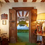 Lioda Castle *