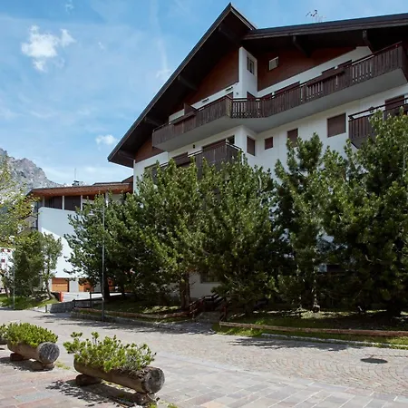 Lioda Castle Apartment